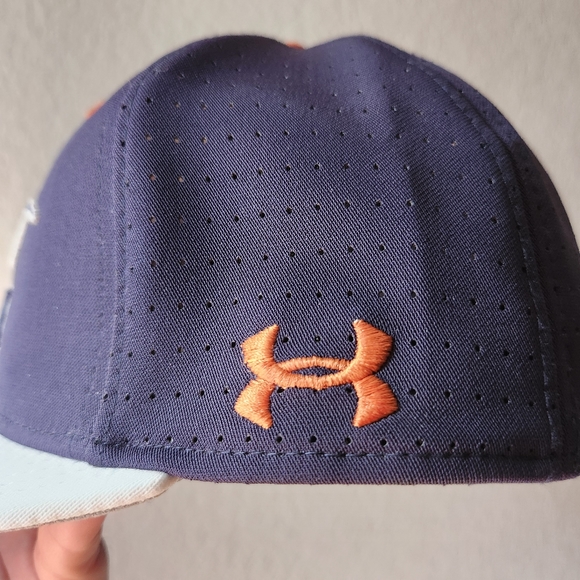 Texas Longhorns Under Armour Performance Fitted Legacy On-Field Fit Cap Sz. Med - Picture 11 of 16